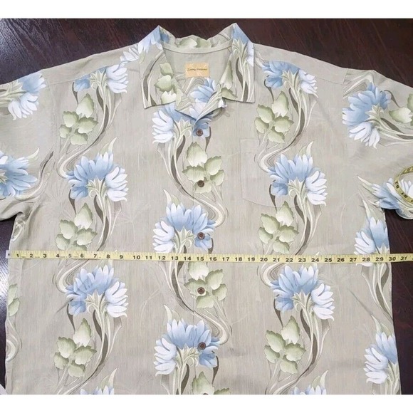 Tommy Bahama Hawaiian Shirt Mens 2XL Green‎ Blue Floral Button Up Silk Mens - Picture 8 of 9